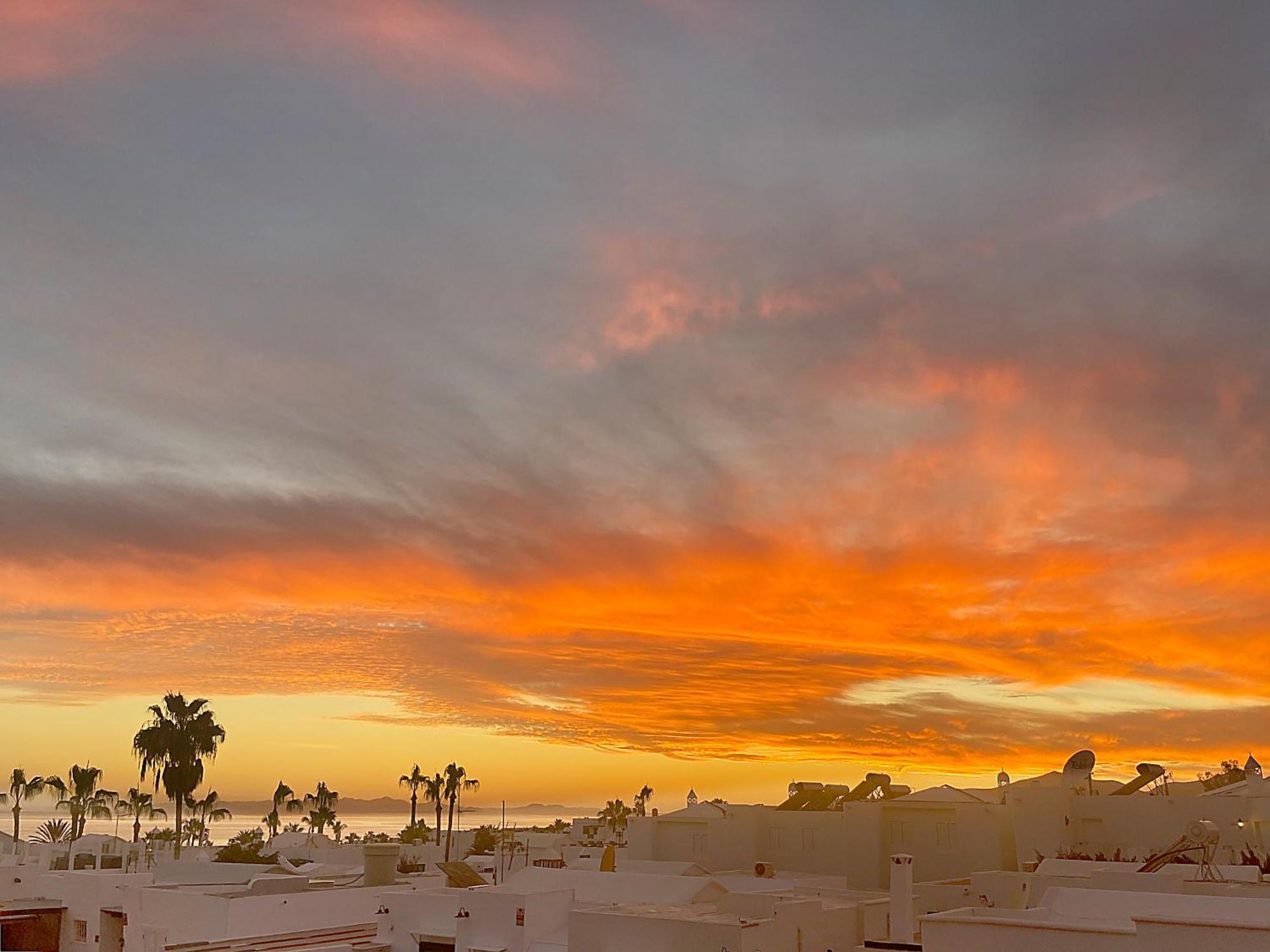 Casahost La Barraca Sunset Villa Пуерто дел Кармен Екстериор снимка